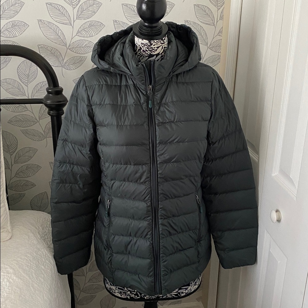 32° Heat dark green women’s lightweight packable down puffer jacket